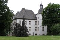Wasserschloss Haus Voerde, Bild von Daniel Ullrich (Threedots), Wikipedia. Lizenz: cc-by-sa 3.0